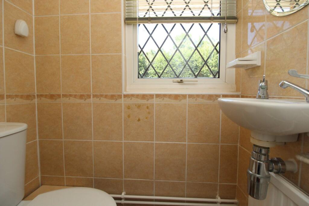 Additional image 12 of Grove Avenue, Harpenden, AL5