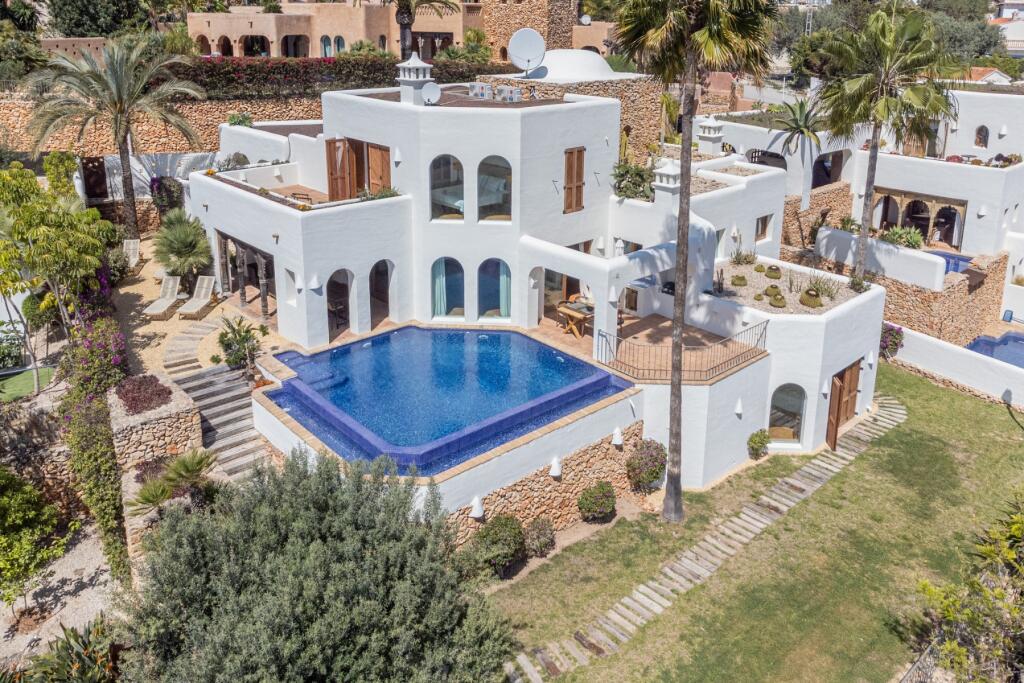 Main image of property: Valencia, Alicante, Moraira