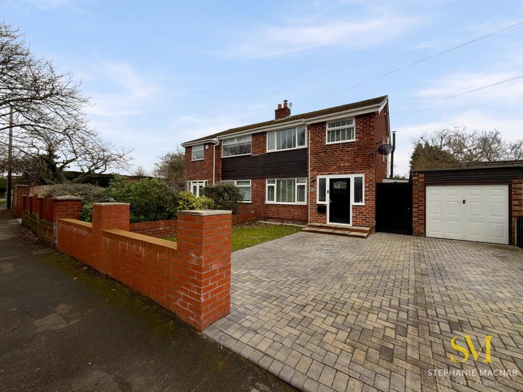 Main image of property: Park Road, Formby, Liverpool, L37