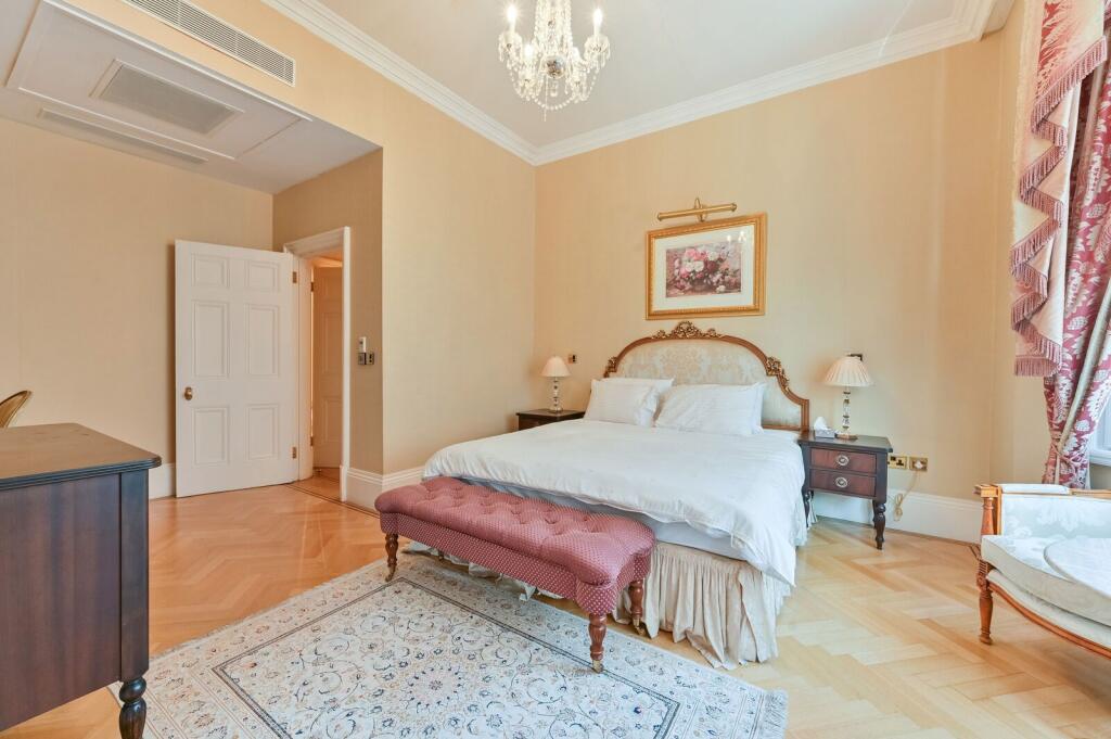 4 bedroom flat for rent