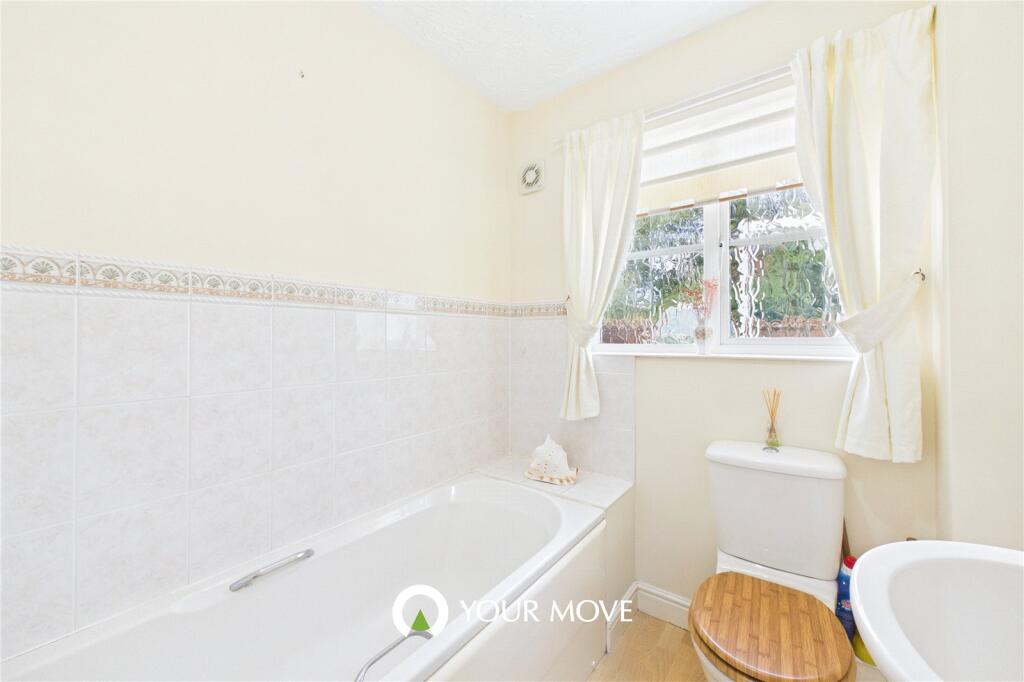 The Homestead, Carlton Colville, Lowestoft, Suffolk, NR33 photo 4