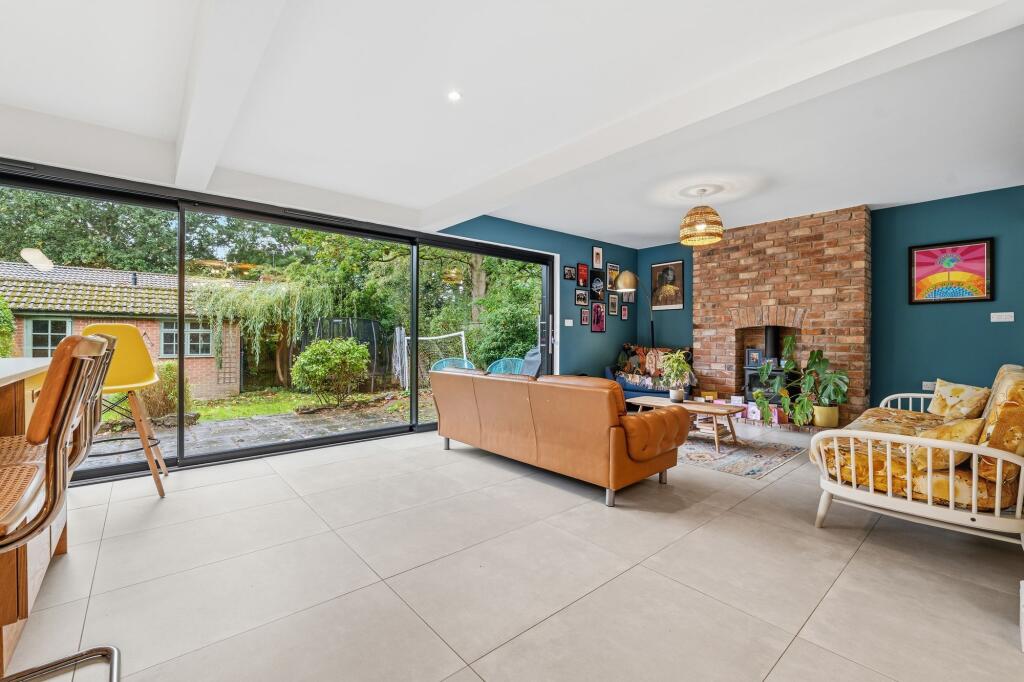 House in Nottingham - View 3