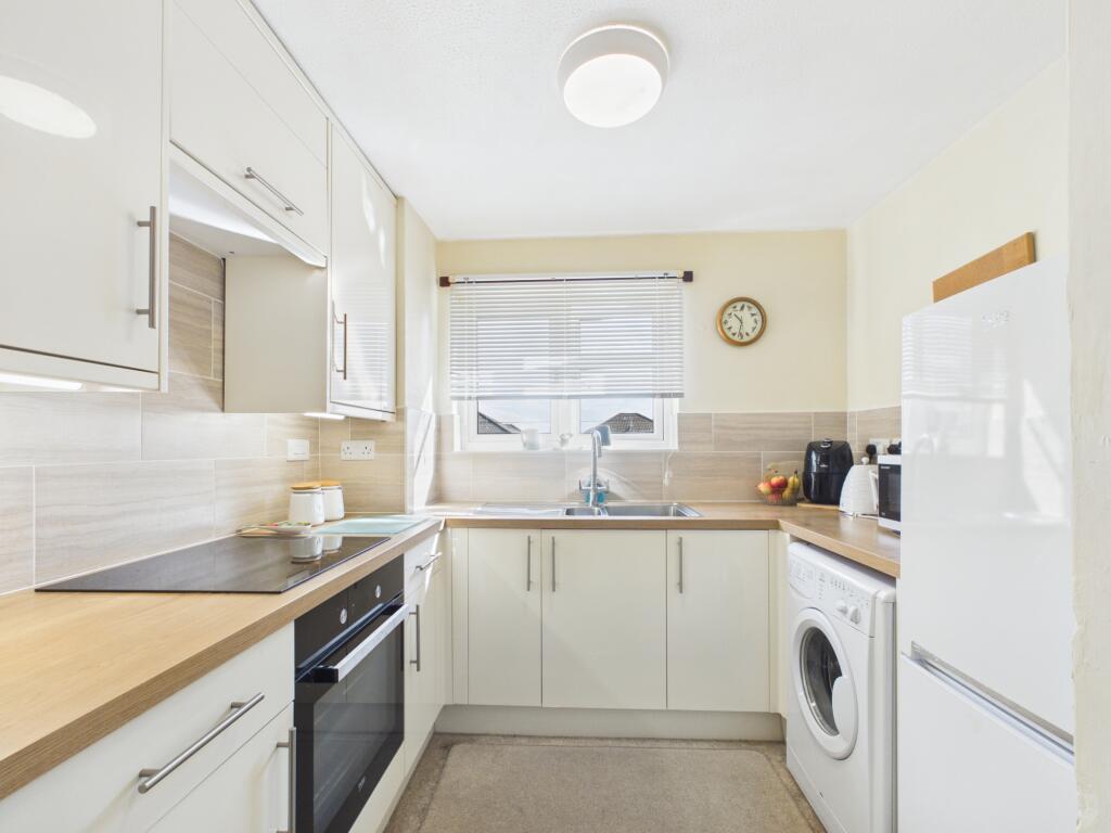 Apartment in Portsmouth - View 2