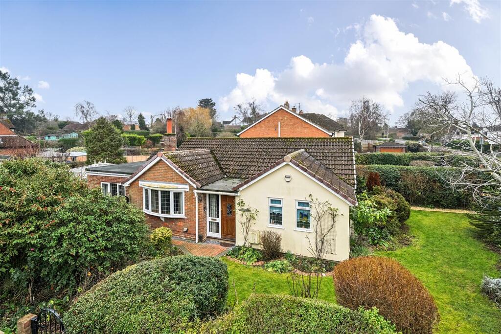 Main image of property: Kimbolton Road, Bedford