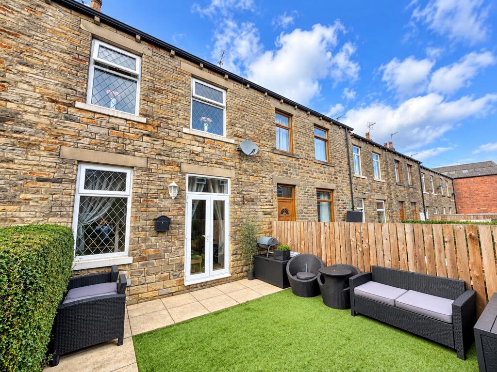 Main image of property: Ashfield Terrace, Cleckheaton, BD19
