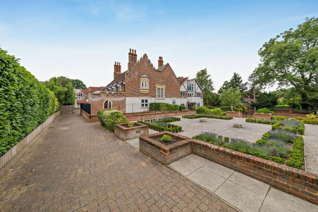 Main image of property: Scholars Walk, Gerrards Cross, Buckinghamshire