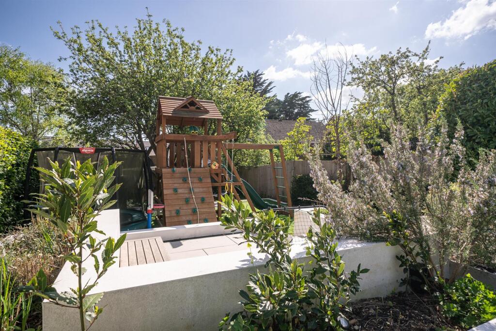 Additional image 34 of Green Lane, St. Albans