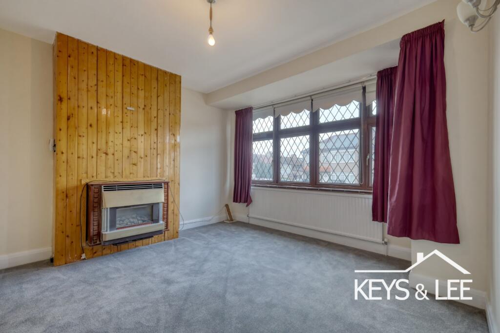 House in London - View 2