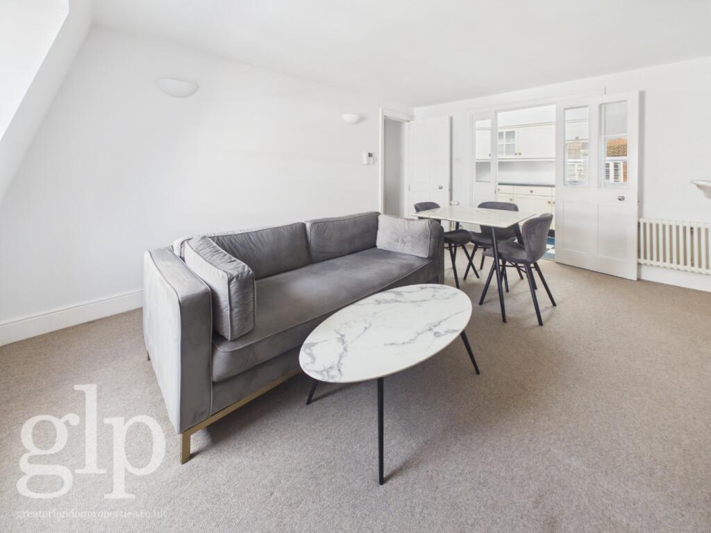 Apartment in London - View 5