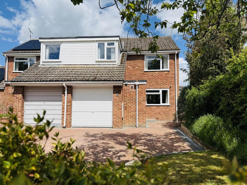 Main image of property: Old Moor Close, Wallingford
