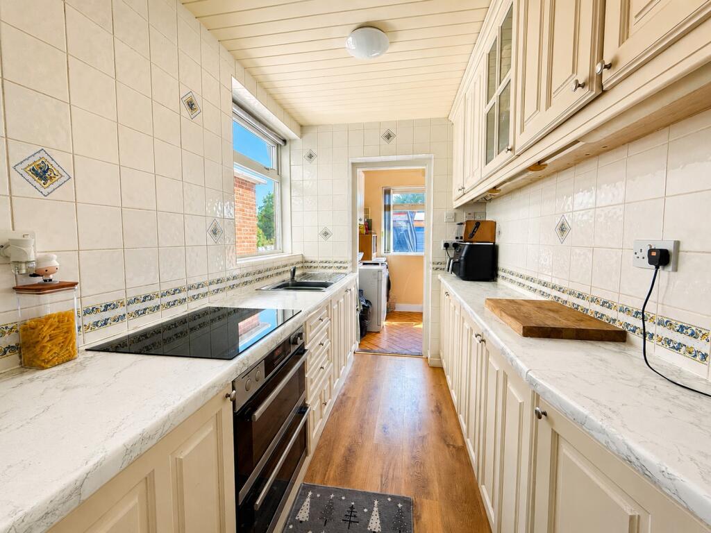 House in Gosport, Hampshire - View 5