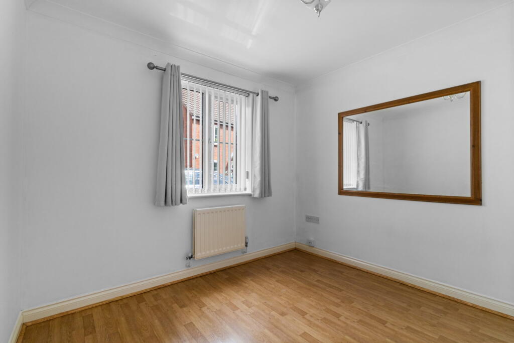 House in Swindon - View 4