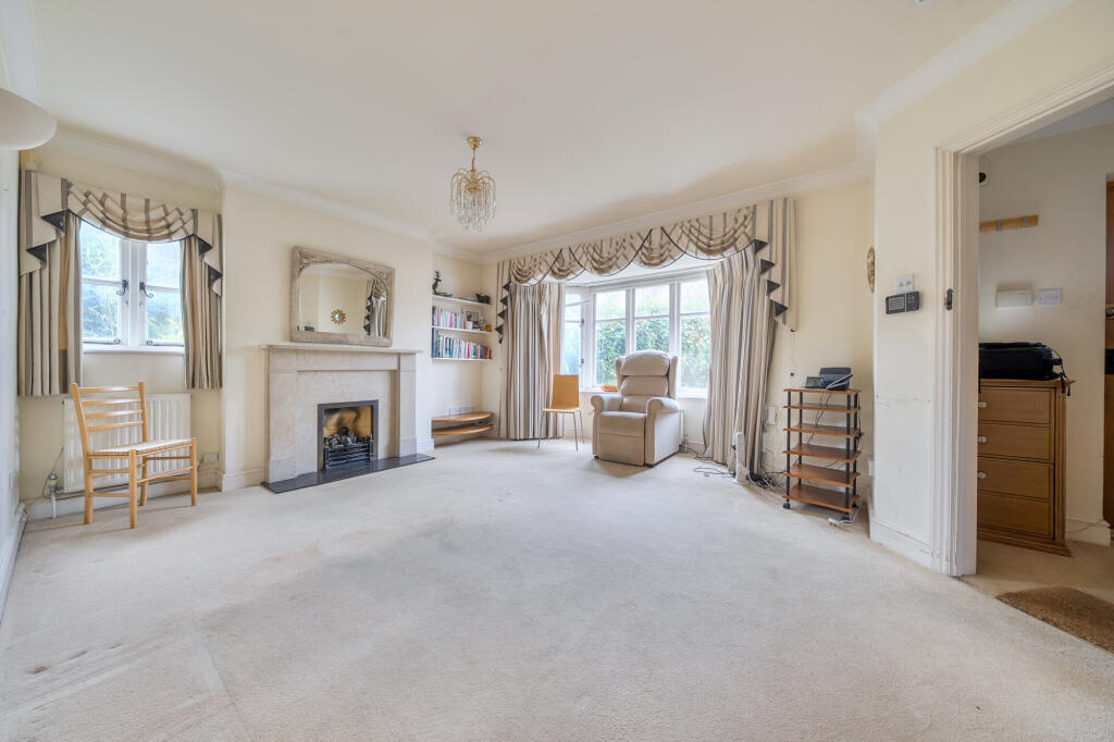Cobbett Hill Road, Normandy, GU3 photo 2