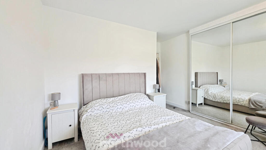 House in Doncaster, South Yorkshire - More