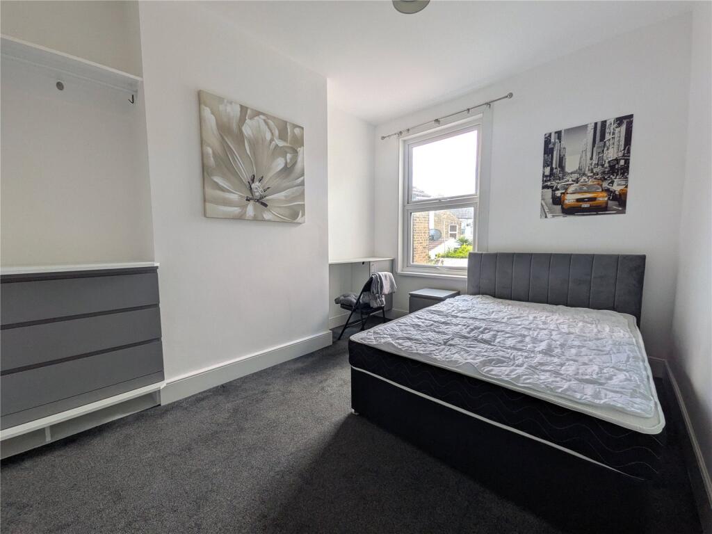 Main image of property: Broadway, Sheerness, Kent, ME12