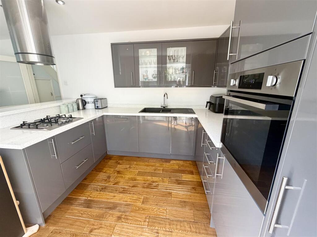 House in Swindon - View 2