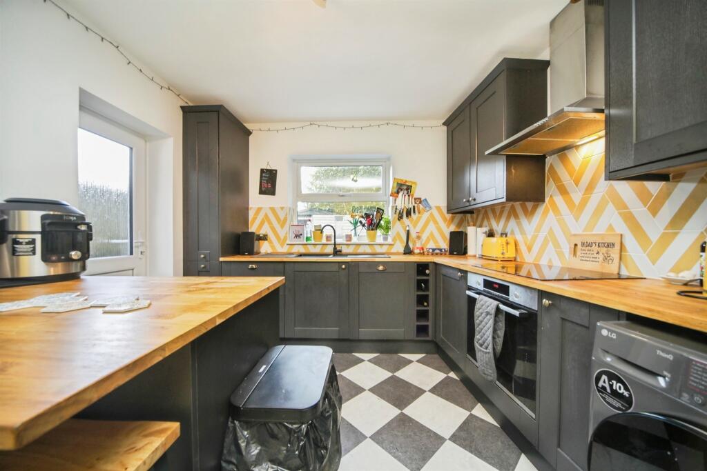 House in Mid Suffolk, Stowmarket - View 4