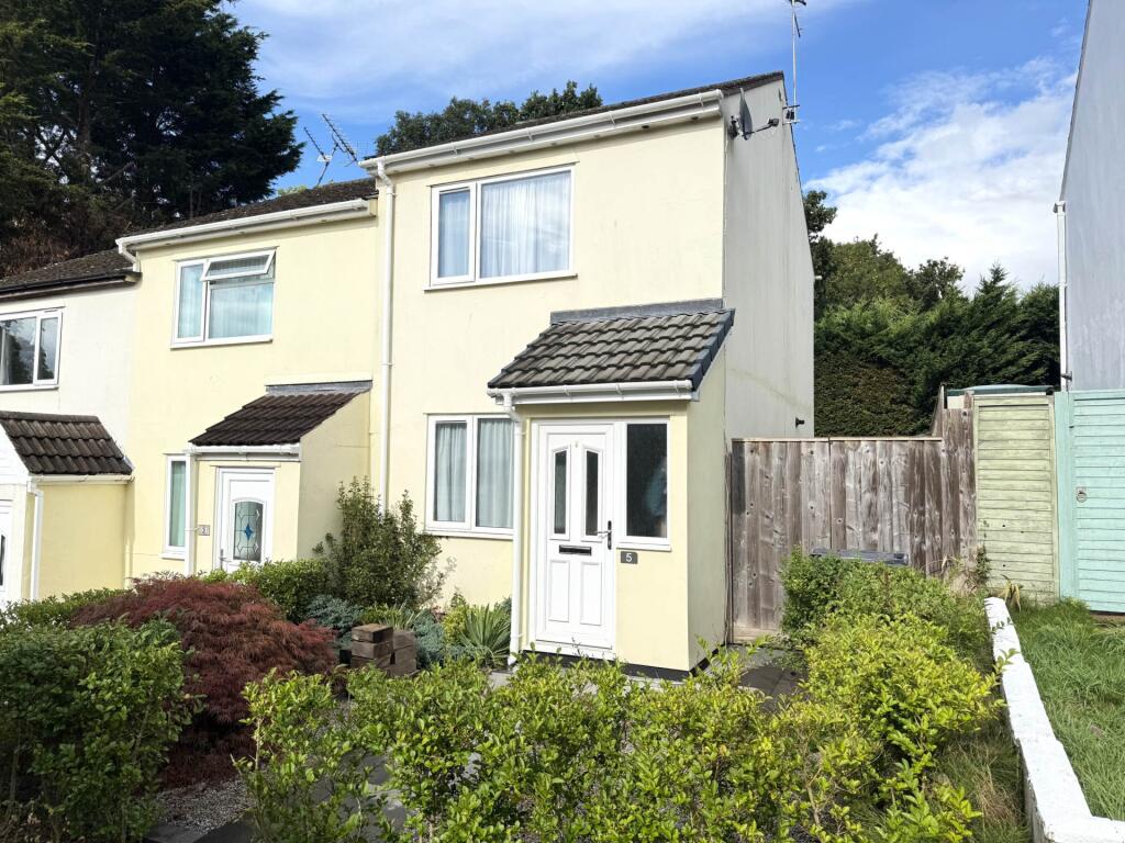 2-bed terraced on Duke Of Cornwall, Exmouth, £210,000