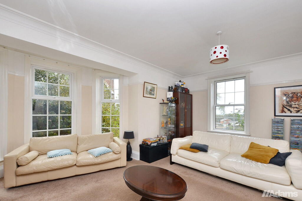 Heath Road South, Weston Village photo 4