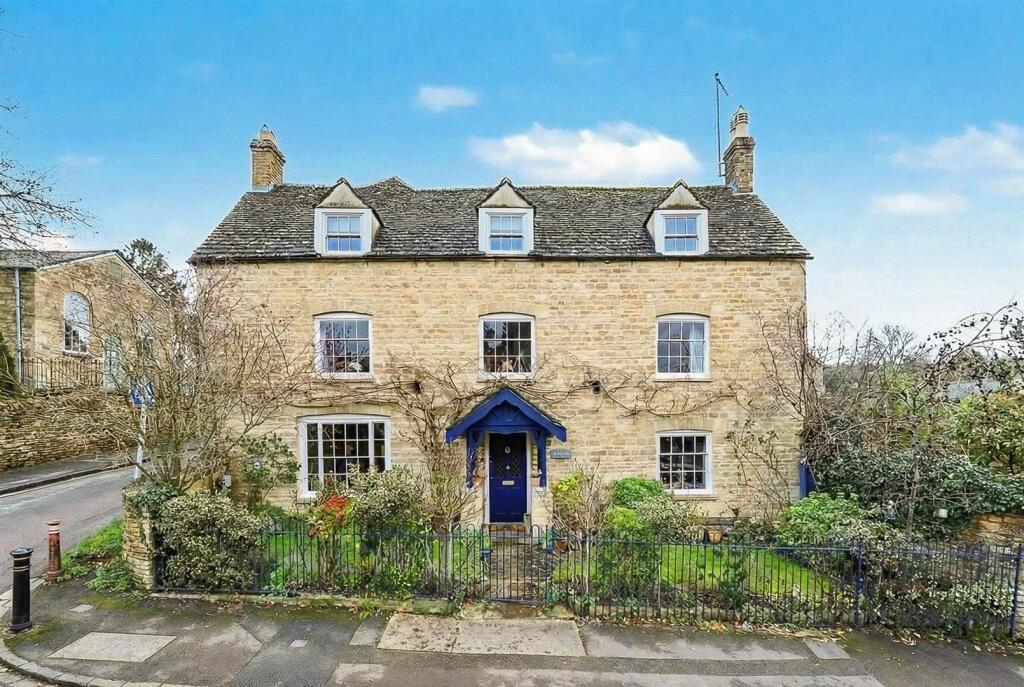 Main image of property: Hixet Wood, Charlbury