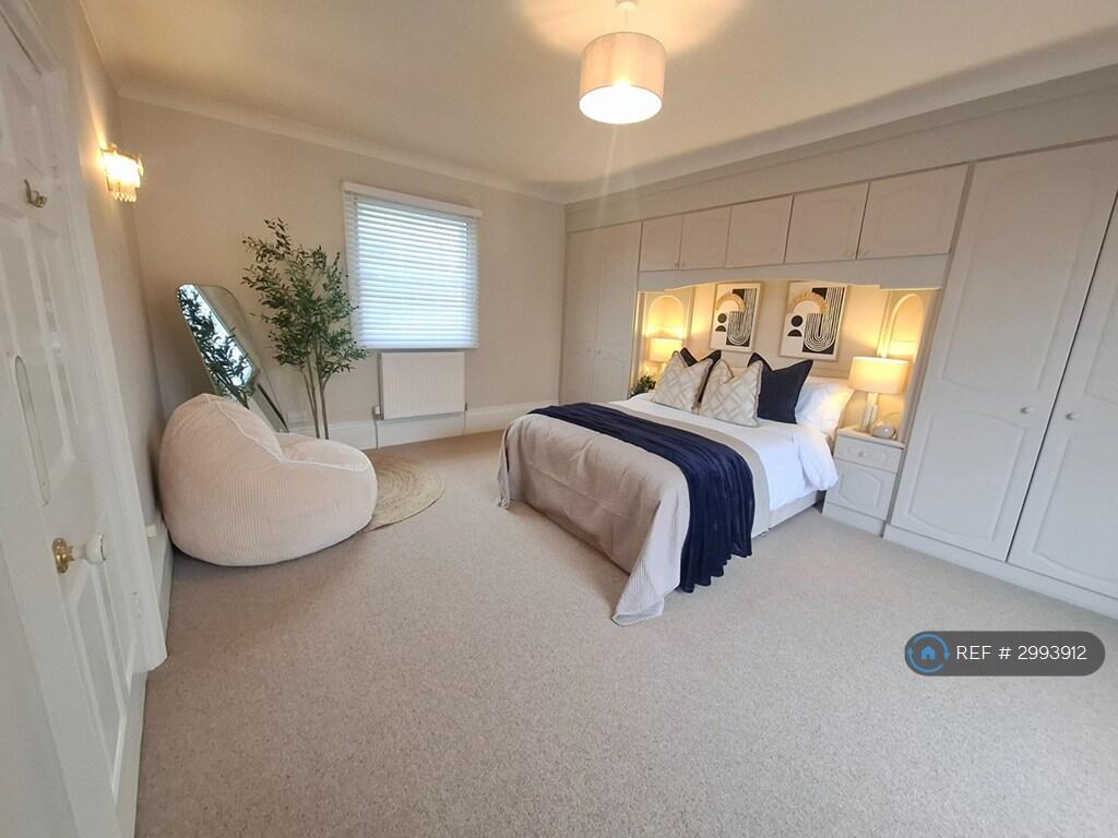 Main image of property: Hull Road, York, YO19