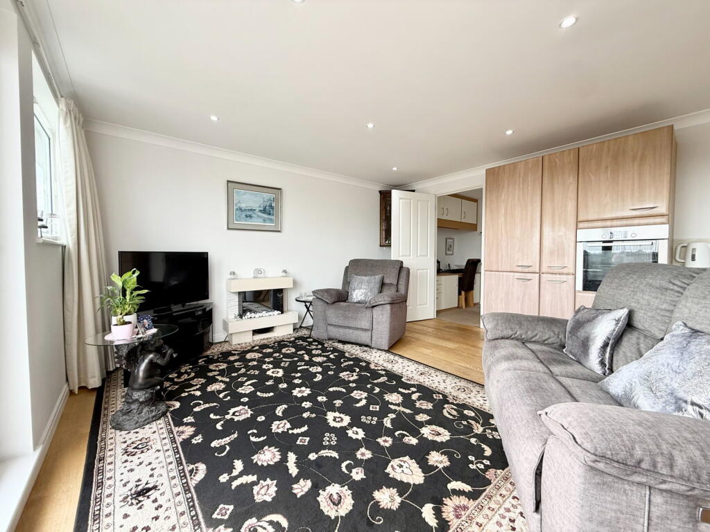 Apartment in Leeds, Wetherby - More