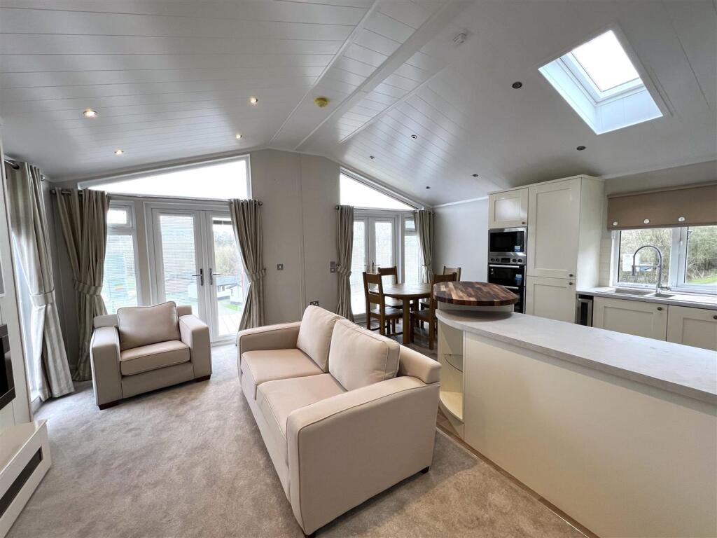 Riverdane Holiday Park, Somerford, Congleton photo 2