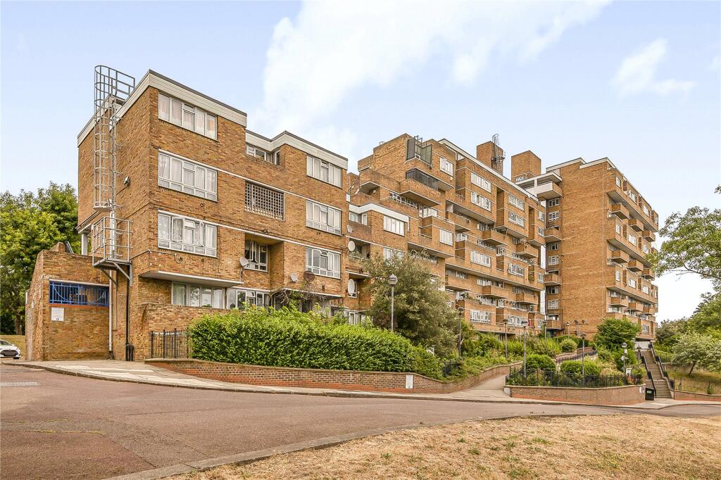 Main image of property: Bredinghurst, Overhill Road, East Dulwich, London, SE22