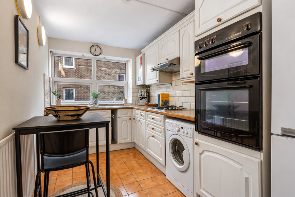 The Drive, Hove, BN3 3JD photo 4