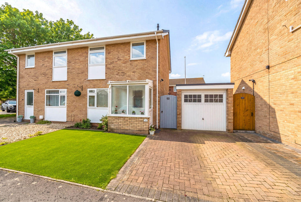 Main image of property: Osprey Gardens, Worle - IMMACULATE SEMI 