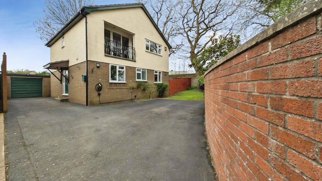 Main image of property: High Street, Winterbourne, Bristol