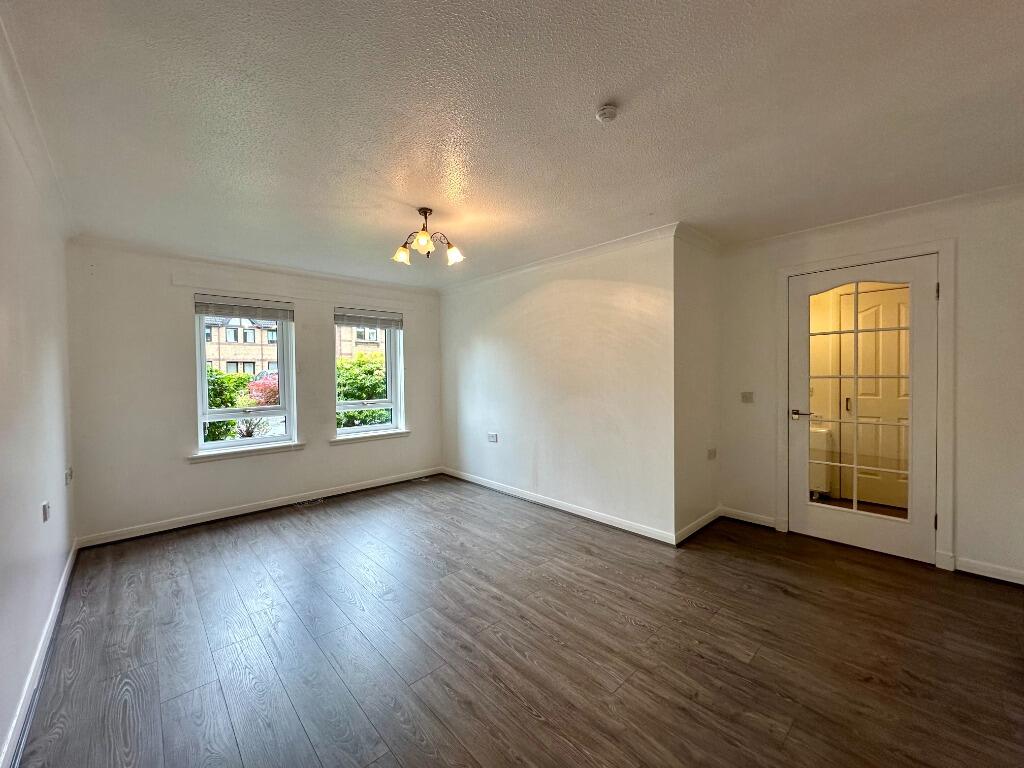 Apartment in Glasgow - View 2