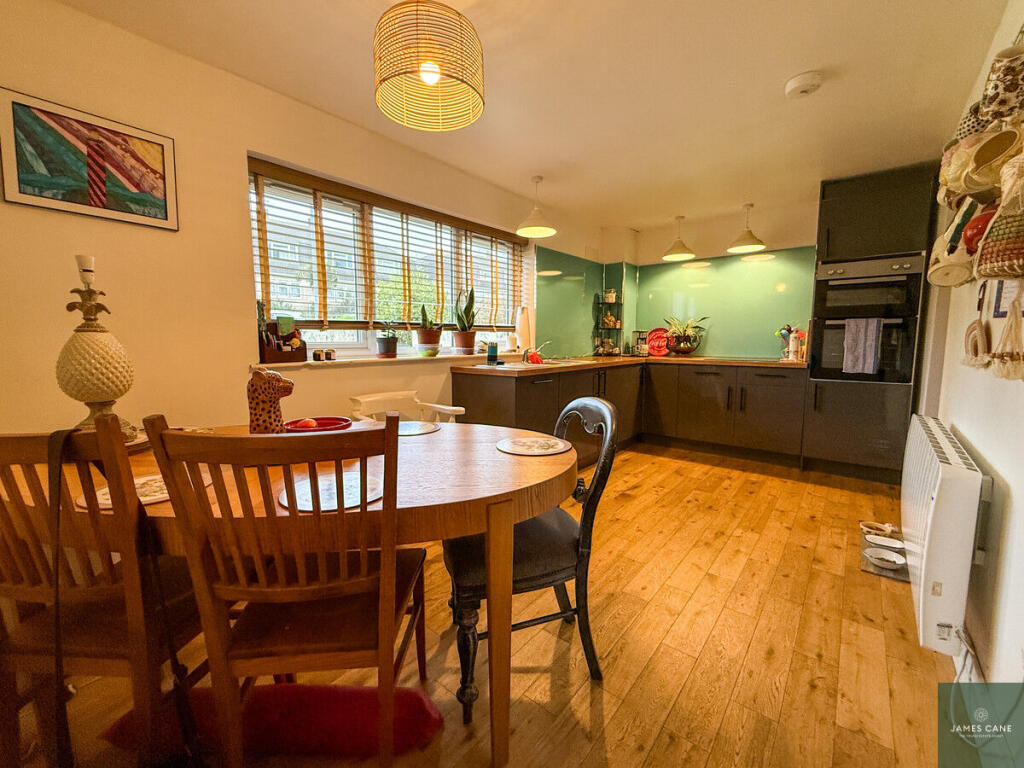 Main image of property: Tregurra Lane, Truro, TR1