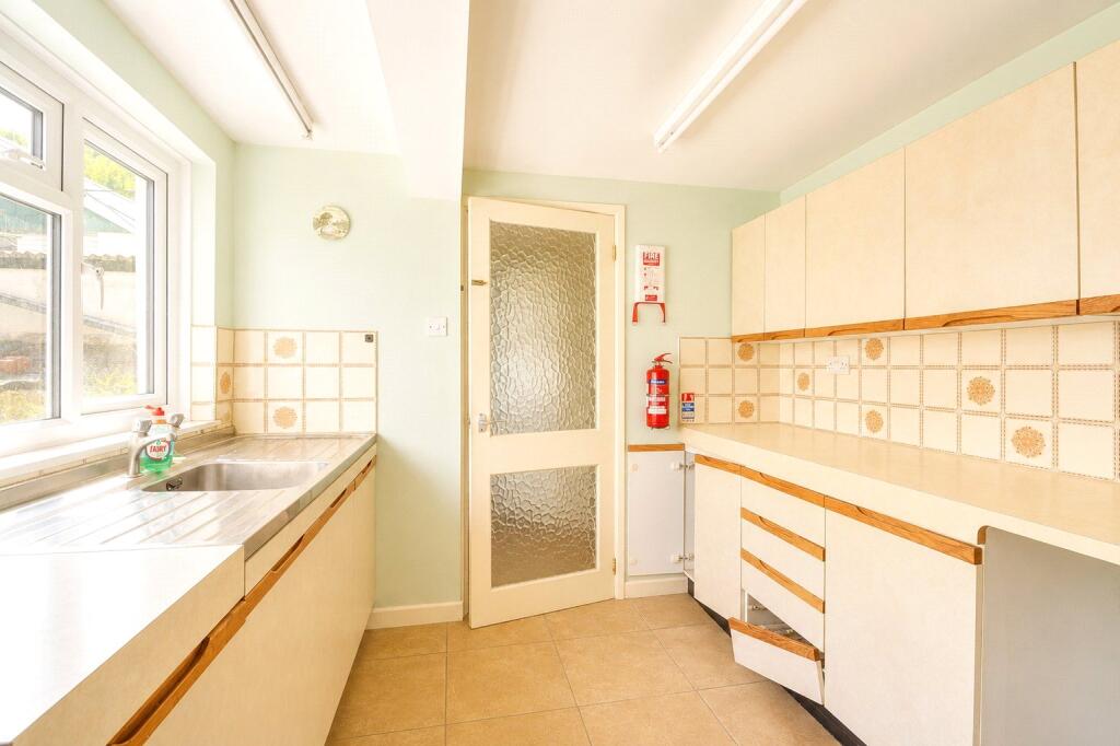 House in Exeter - View 4
