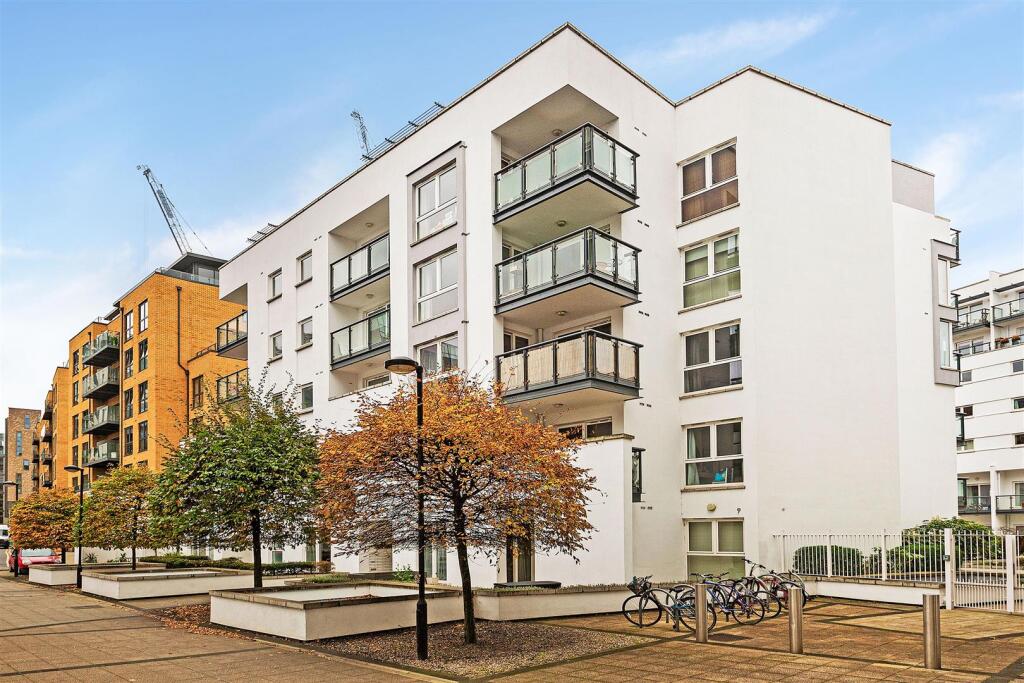 Main image of property: Osiers Road, Putney