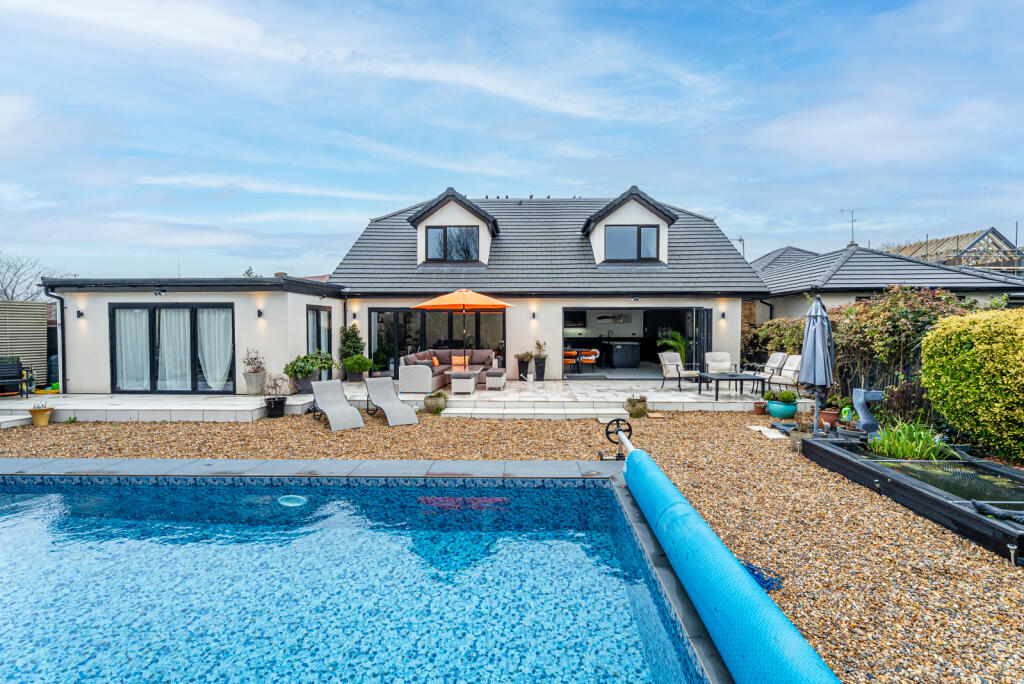 Additional image 29 of Oakwood Road, Bricket Wood, St. Albans, Hertfordshire, AL2