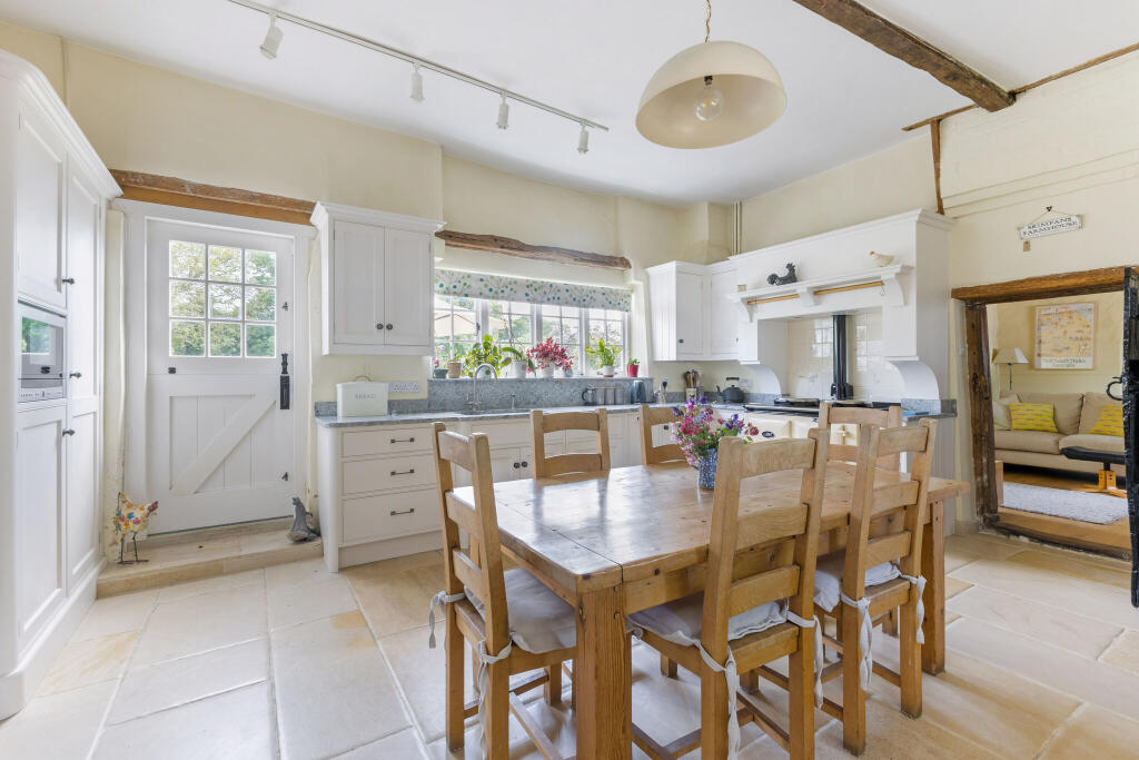 Additional image 5 of Bulls Lane, Welham Green, AL9