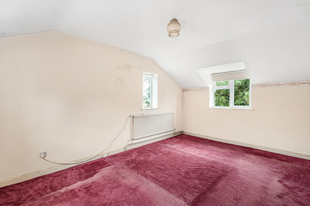 House in Gloucester - More
