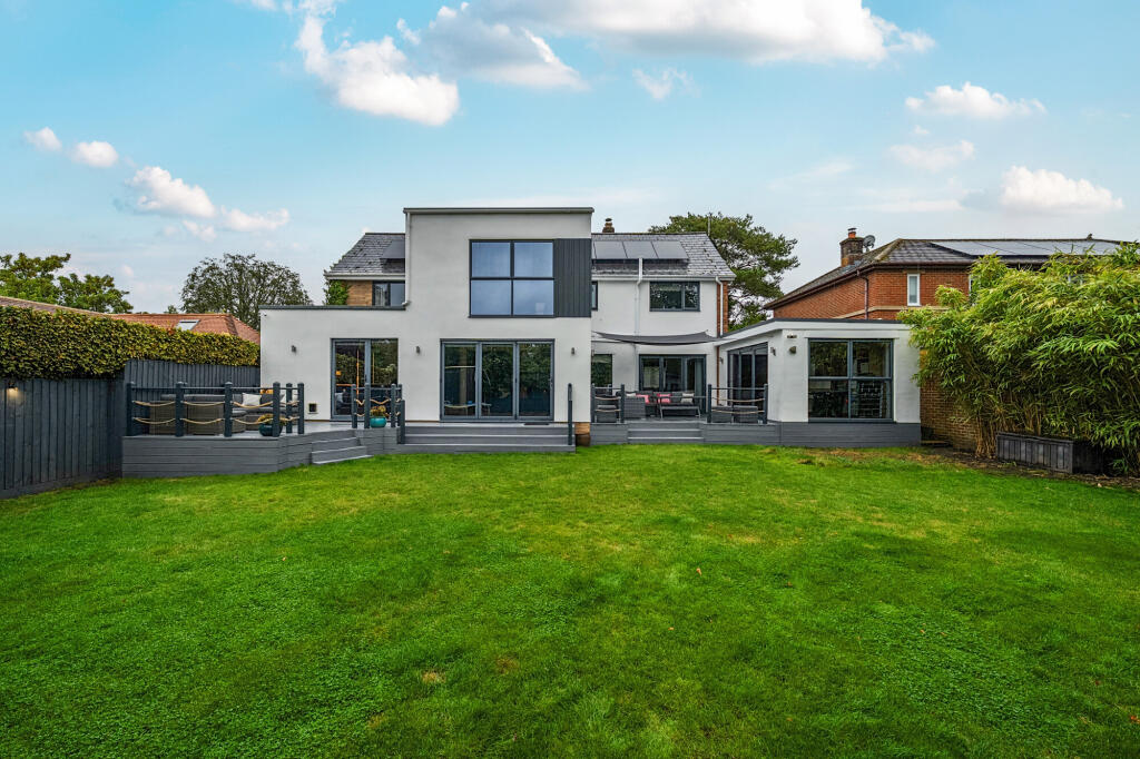 House in Swindon - View 3