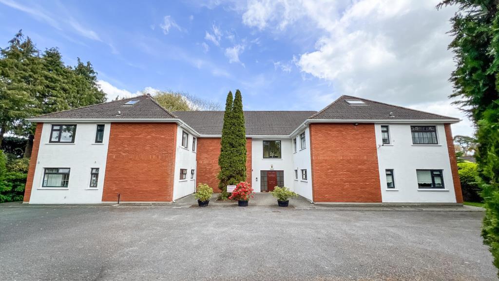 Main image of property: 8 Ashurst House, College Rd, Kilkenny, R95 Y296