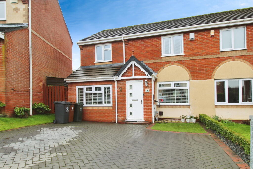 Main image of property: Cockshott Dean, Prudhoe, NE42 5QG