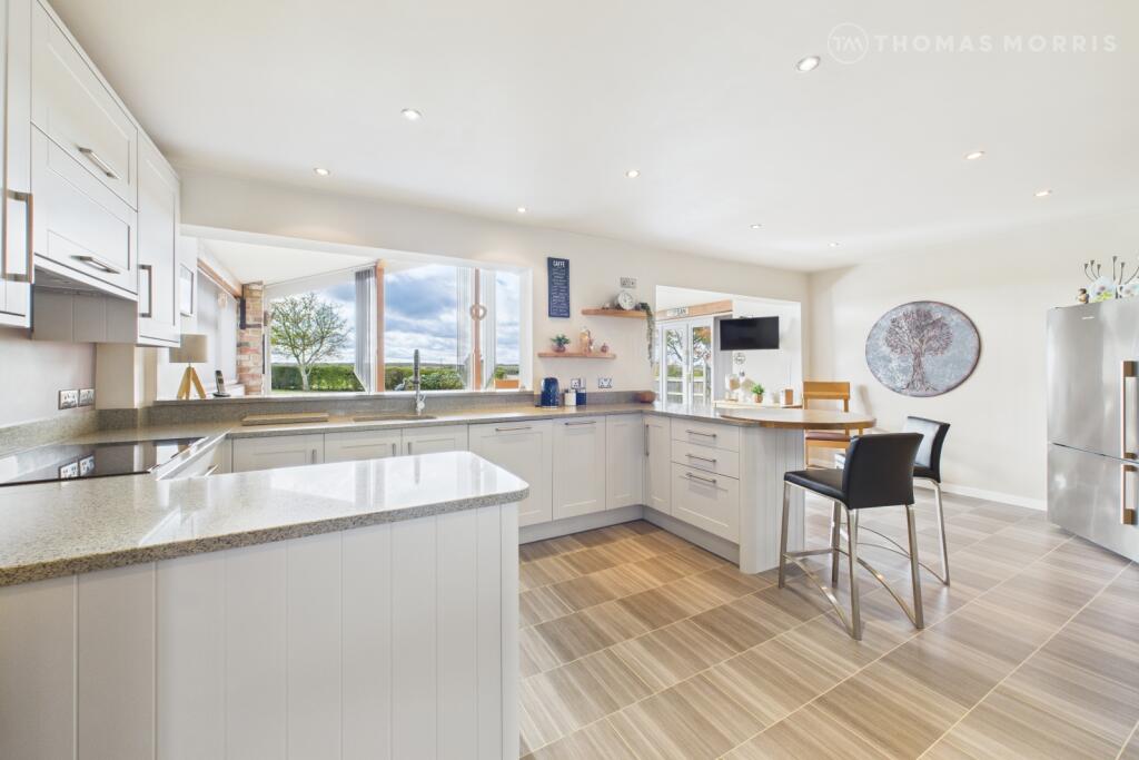 Meadow Road, Upwood, Ramsey, Huntingdon, PE26 photo 2