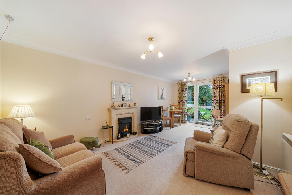 Flat 8 Bartholomew Court Bradshaw Lane, Warrington, WA4 2JW, Warrington photo 3