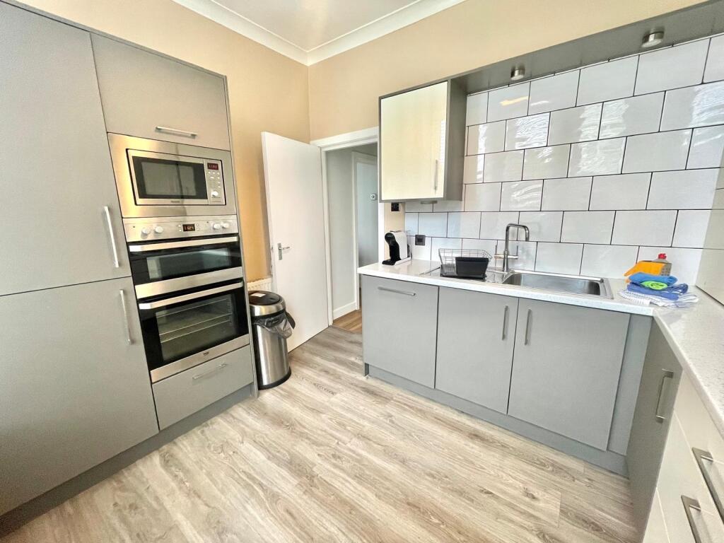 Apartment in Bournemouth - More
