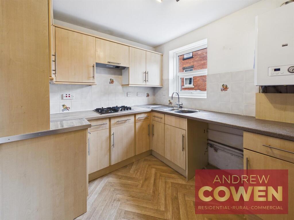 Apartment in York - View 2