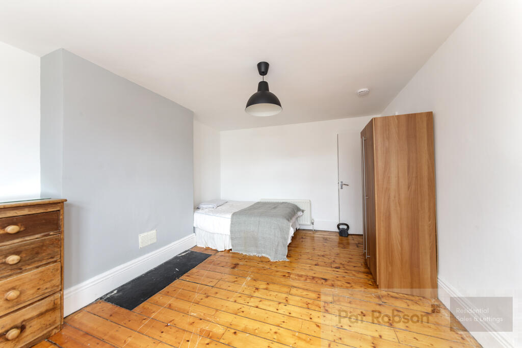 Apartment in Newcastle upon Tyne, Tyne and Wear - More