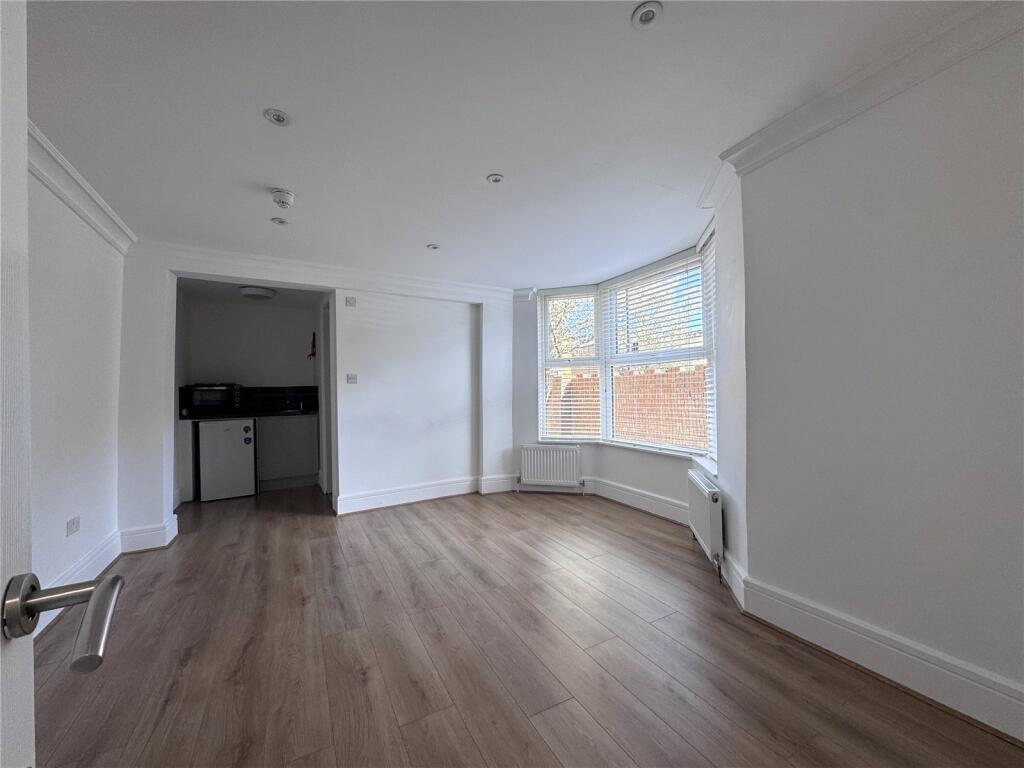 Main image of property: East Dulwich Grove, London, SE22