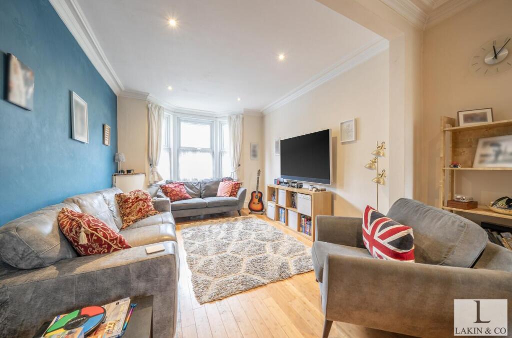 House in Southall - View 2
