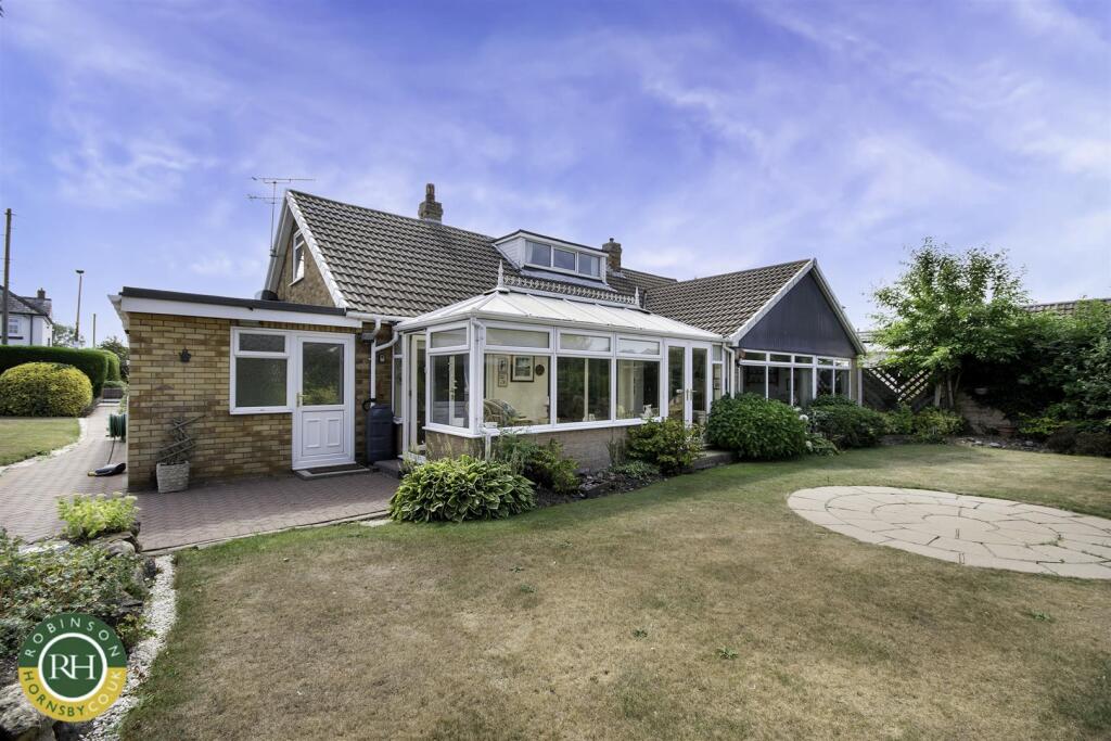 Maple Drive, Auckley, Doncaster photo 2
