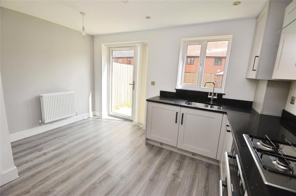 House in East Hertfordshire, Coopers Grange, Bishop's Stortford - More
